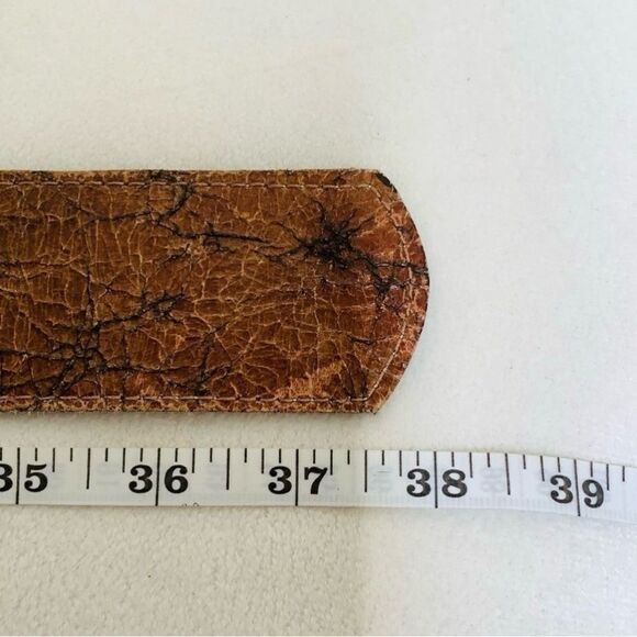 WIDE STUDDED LEATHER BELT 3” MEDIUM WOODEN BUCKLE LEATHEROCK  BROWN ORANGE STUD - Picture 6 of 7